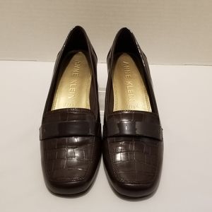 ANNE KLEIN*Vittorio Dark Brown Loafer 10M